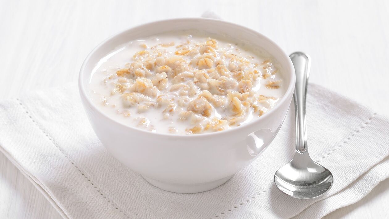 il porridge è il menu principale per la gastrite dello stomaco
